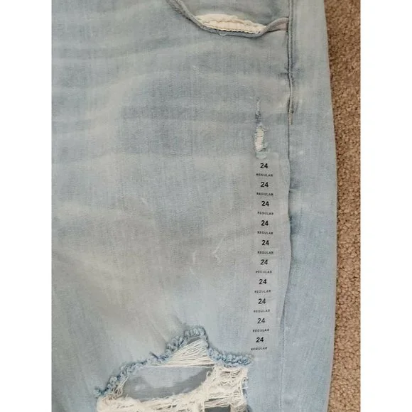 American Eagle Distressed High Rise Jegging Crop Size Plus 24 NWOT - Picture 3 of 7